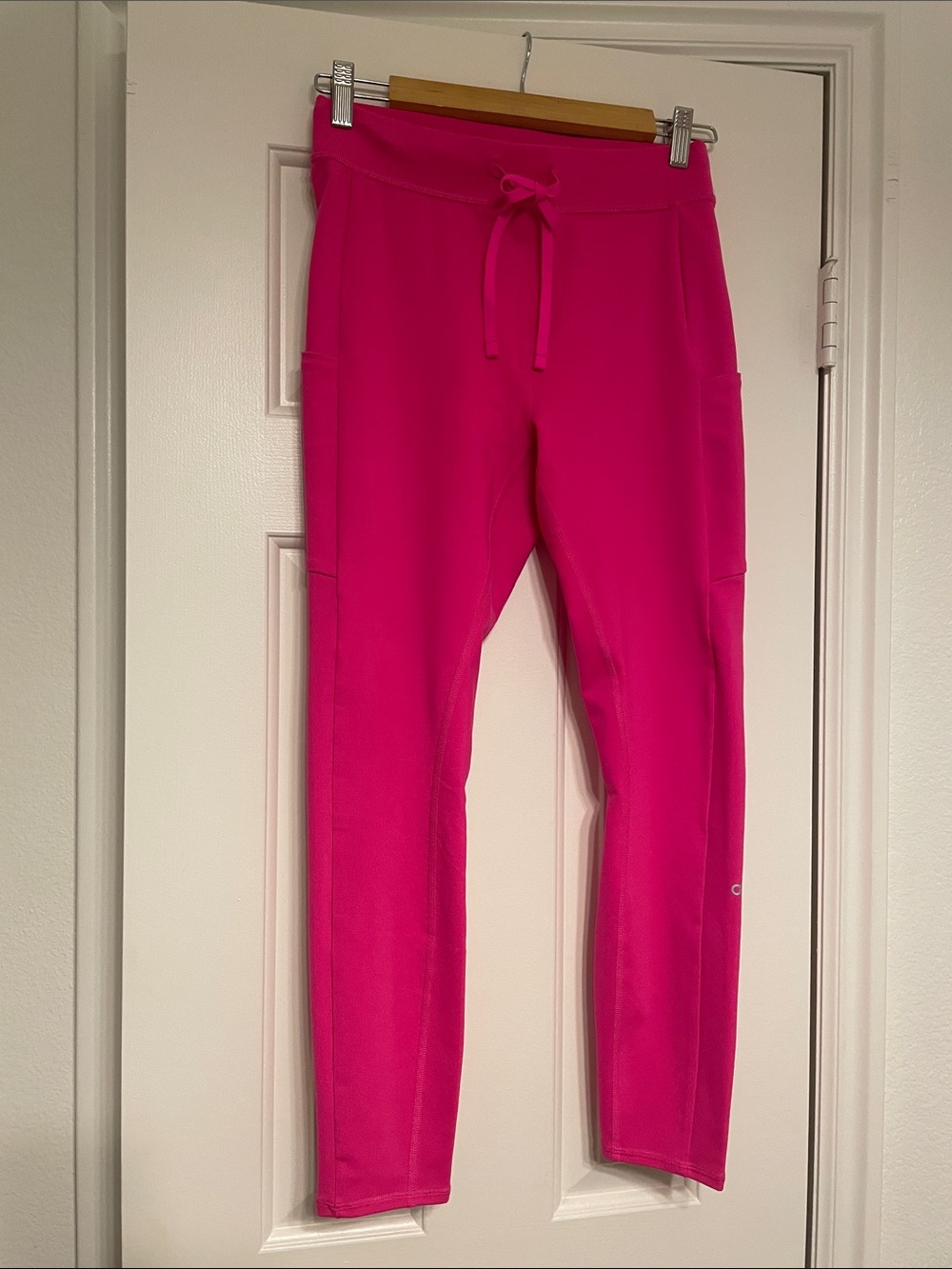 ALO Yoga Women Hot Pink Drawstring Joggers Sz M